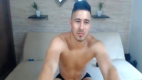 Sexy young chick gets creampie