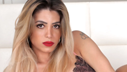 Mas dildo and fucking with her boyfriend