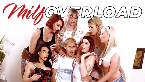 Mas gushle fucking and cum on my face jeffsmodels would